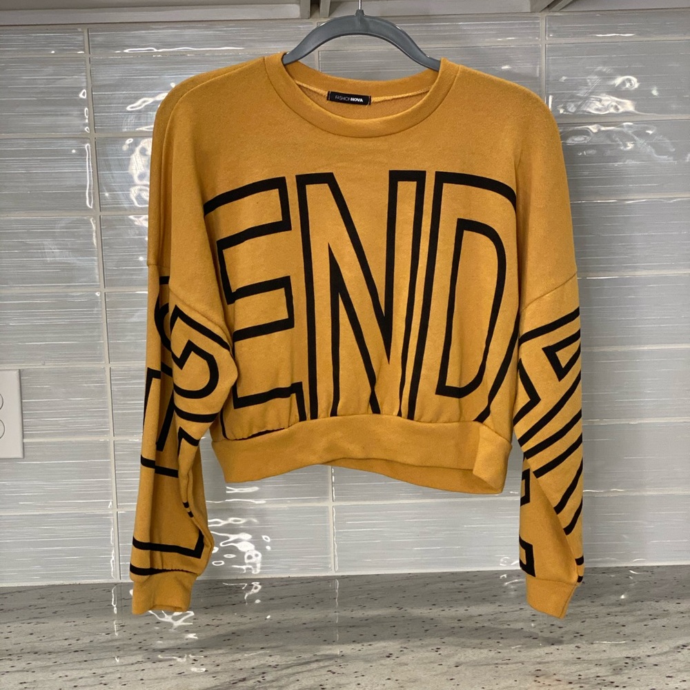 Legendary Cropped Sweatshirt